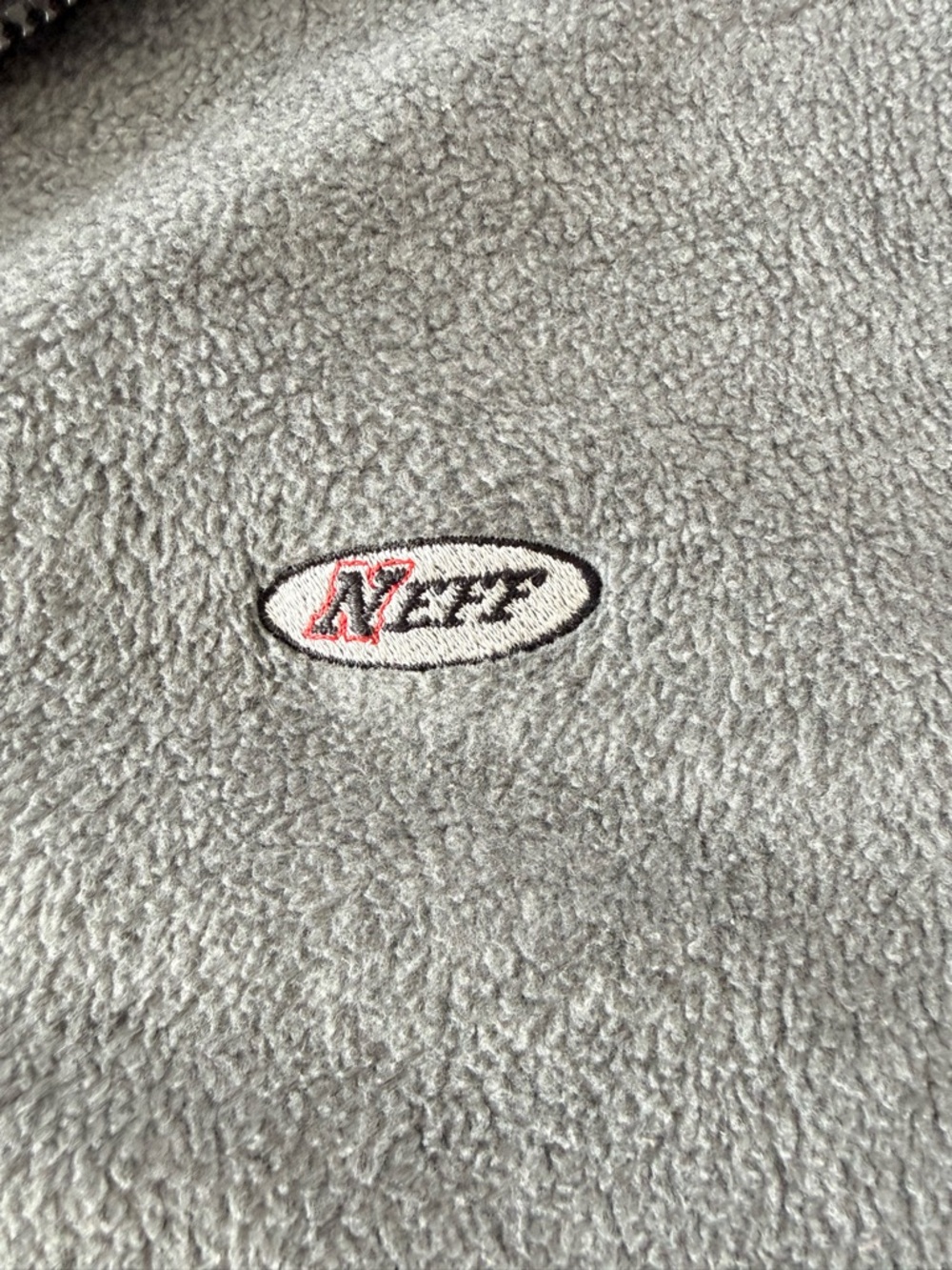 NEFF Brand Men’s Gray Vest Size Large Zip Up Pockets In Front . Great Condition - Picture 3 of 6
